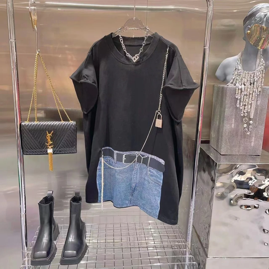 【时尚欧货】定制时尚设计款牛仔印花链条连衣裙