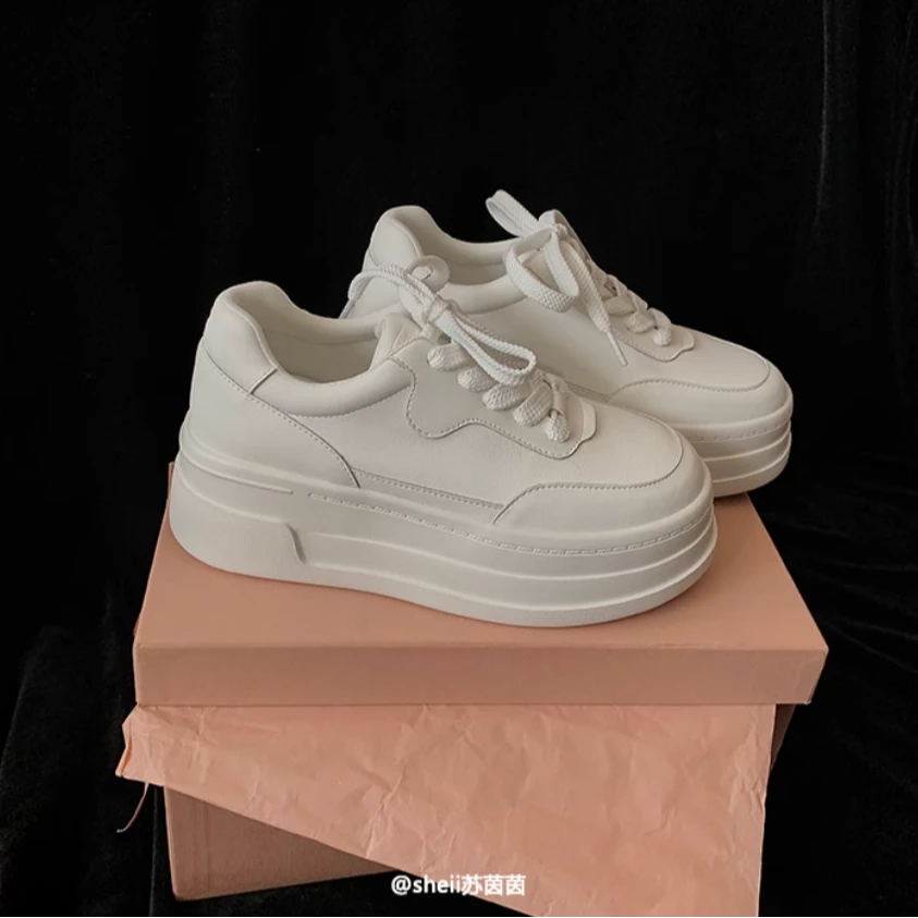 苏茵茵露思同款~圆头厚底内增高休闲运动鞋小白鞋E4203072