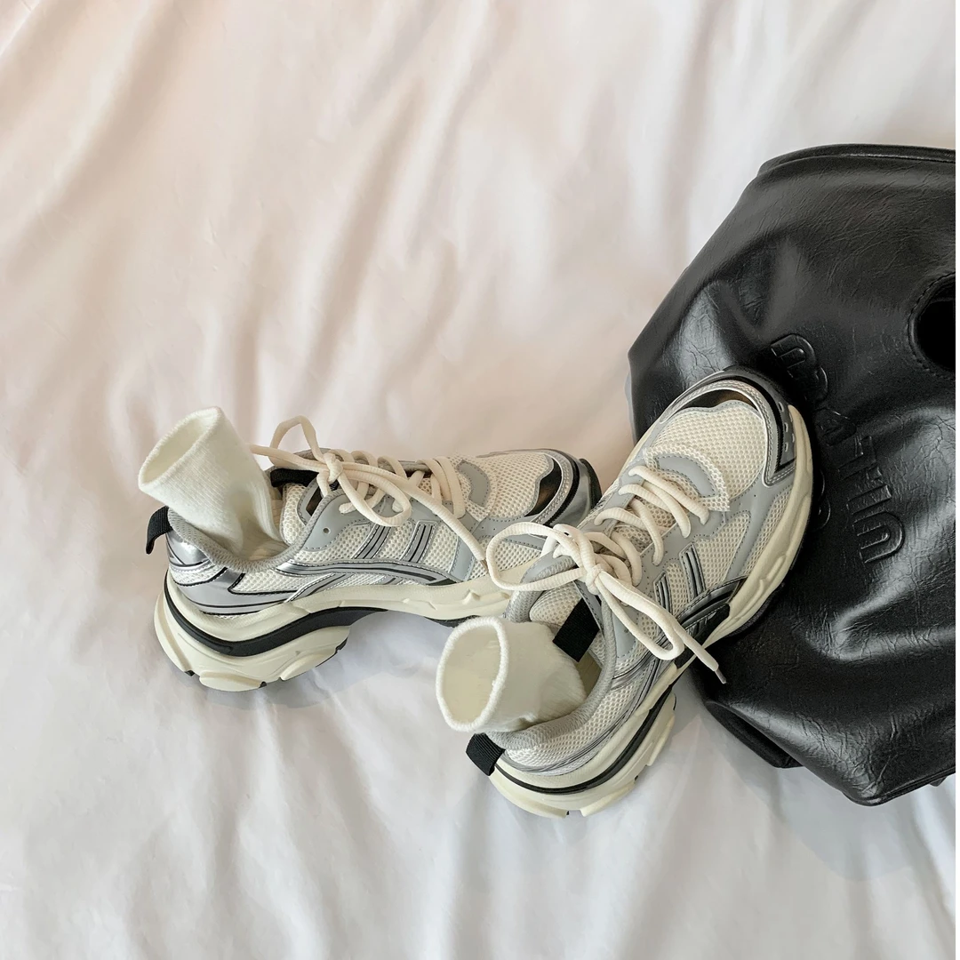 【苏茵茵sheii】太空银网面厚底休闲慢跑运动鞋女老爹鞋E3303100