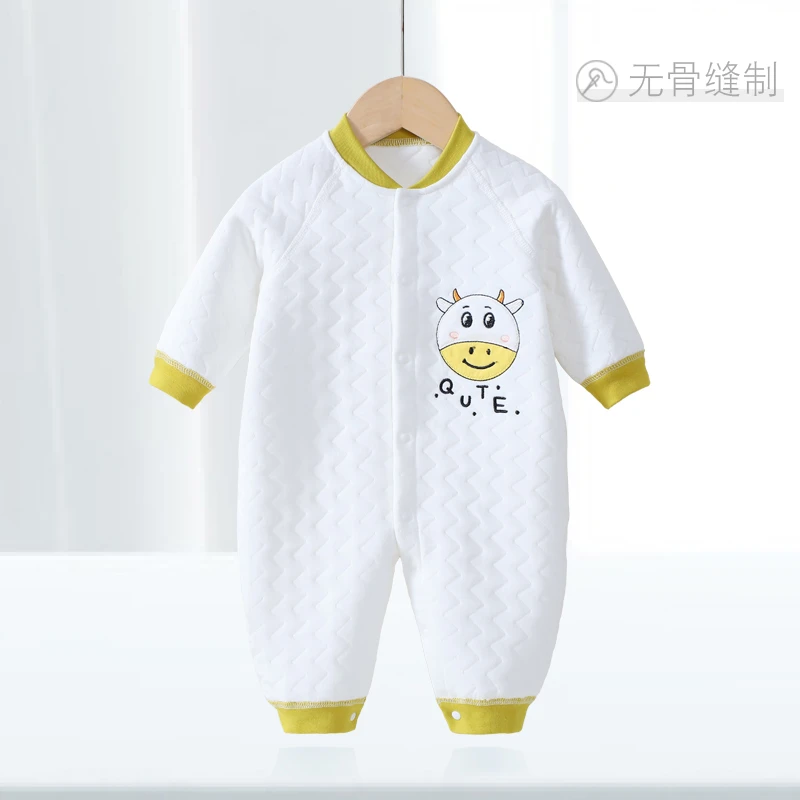 婴儿秋冬连体衣三层夹棉加厚男女宝长袖保暖哈衣可爱新生婴儿衣服