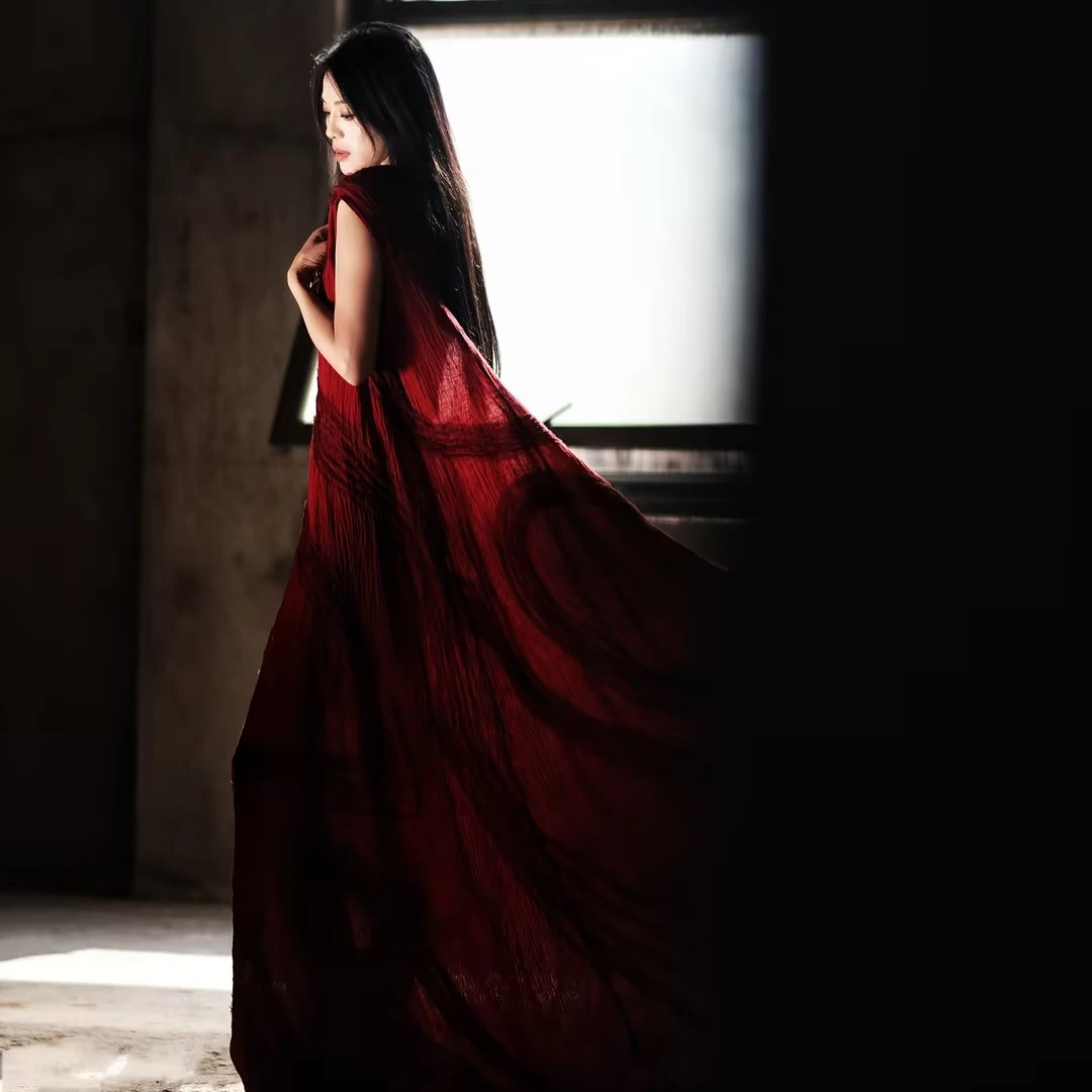 素白剪花高级感802234马乖走秀设计款无袖礼服连衣裙女装连衣裙