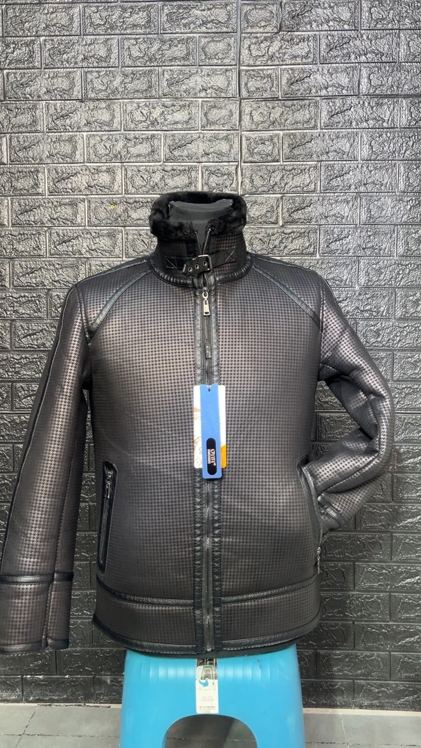 2024男士冬季毛一体外套保暖加厚时尚潮流短款 包邮