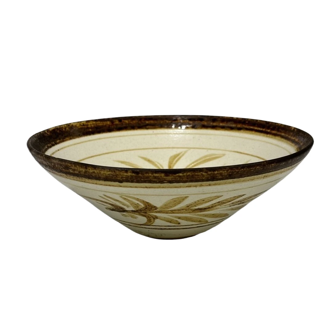 吉州窑花卉纹盏6015