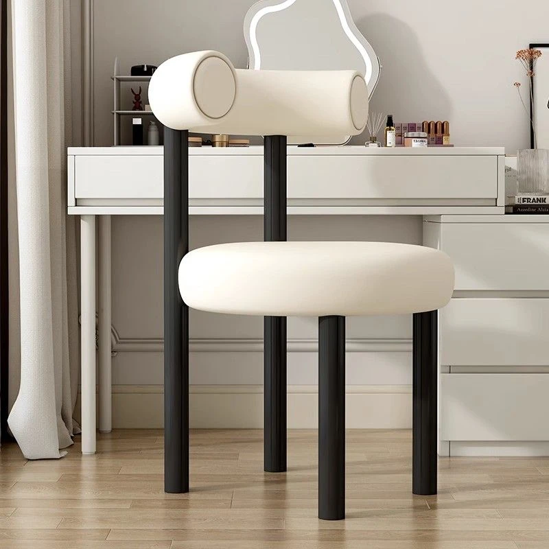 网红化妆椅椅设计师休闲餐椅现代简约凳子女生卧室家用梳妆台椅子