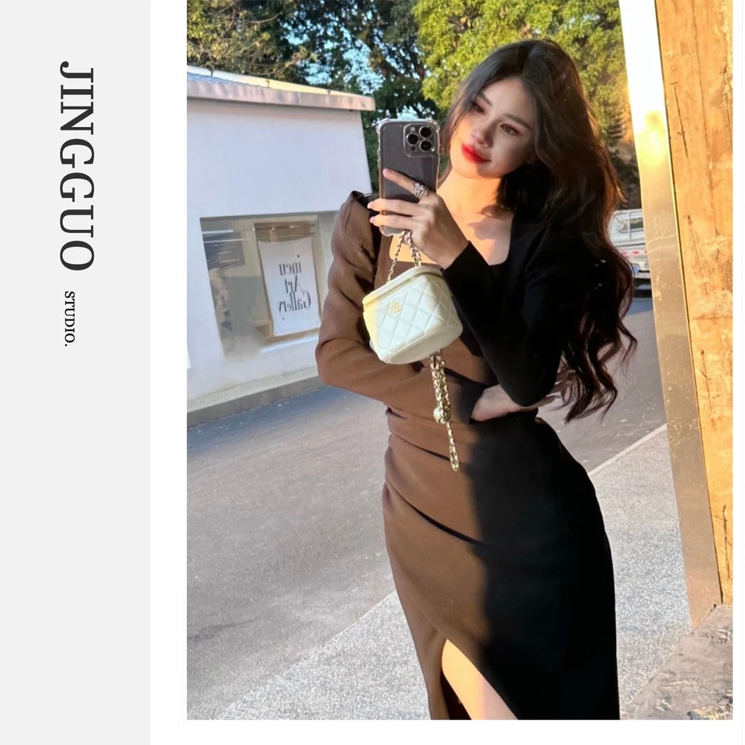 【6669】小众设计 纯色方领 气质百搭法式开叉连衣裙