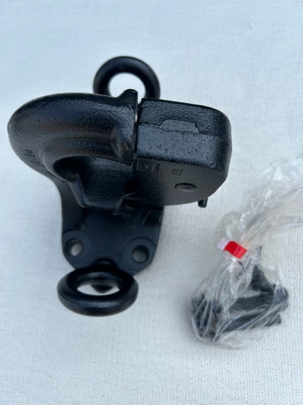 霸道原车拖钩，新车拆的、保证正品