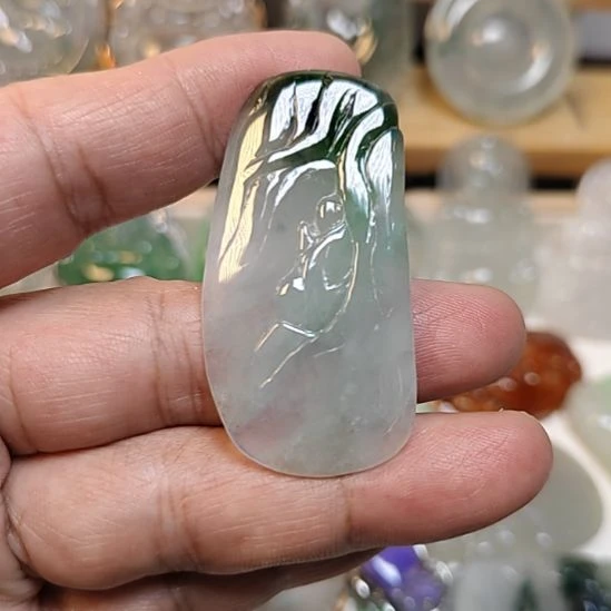 翡翠吊坠(不含链)未镶嵌海*杨