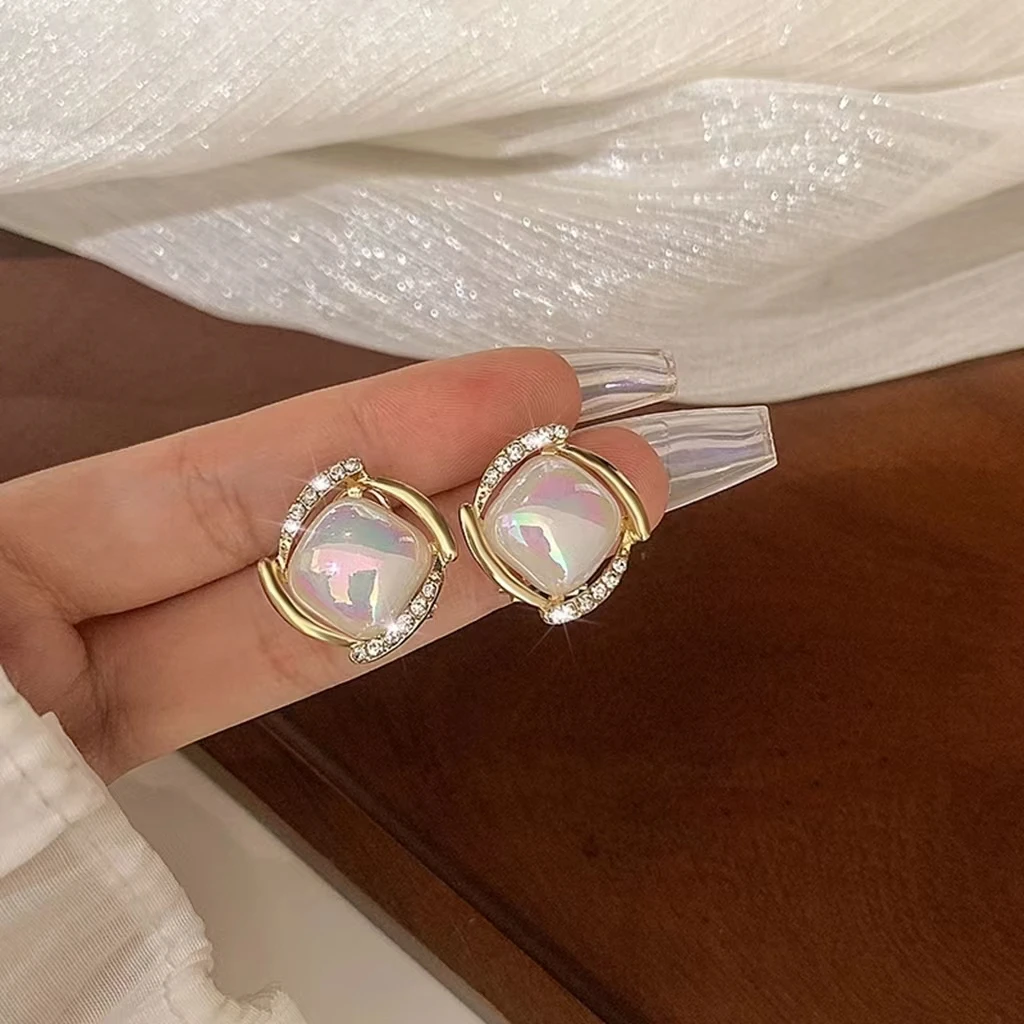 铜合金仿珍珠耳饰 【C3】秋冬轻奢人鱼姬珠