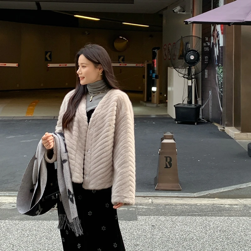 本希benxe 环保仿貂貂皮草外套加厚羊羔毛皮草一体外套