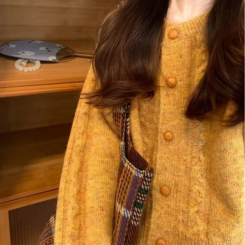 【落日黄】日系复古毛衣外套女宽松慵懒翻领针织开衫外穿上衣A811