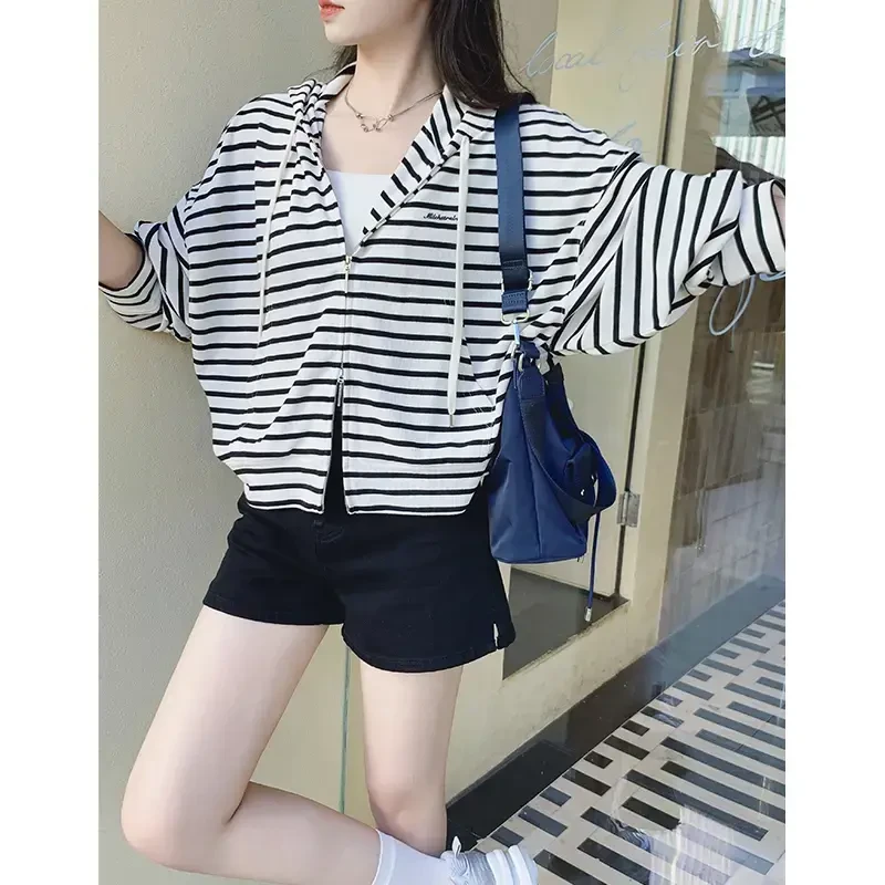 美洋MEIYANG哈尼帽衫华夫格肌理_条纹连帽慵懒宽松拉链外套薄款