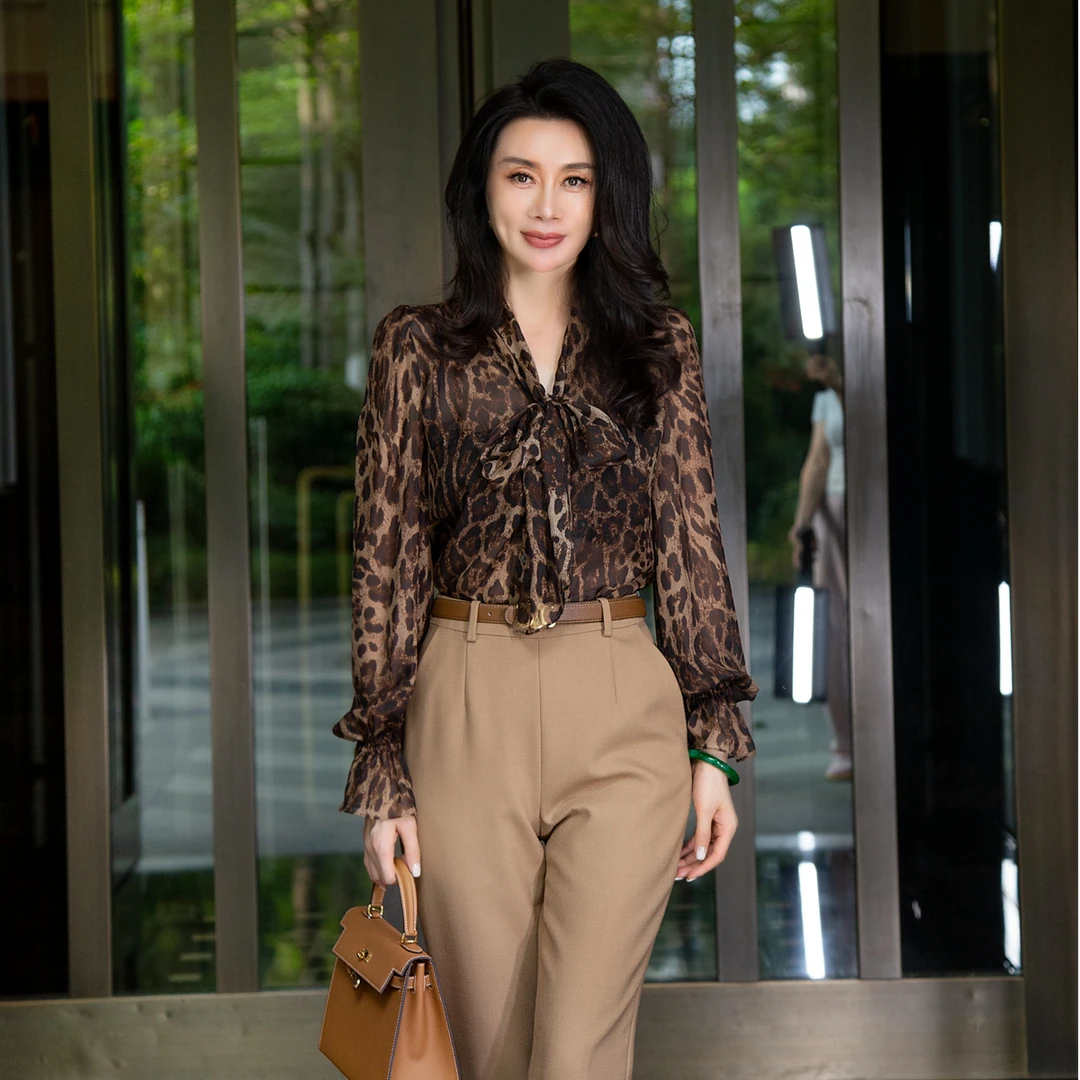 EDFNOT/杨红霞汝意HD豹纹真丝衬衣