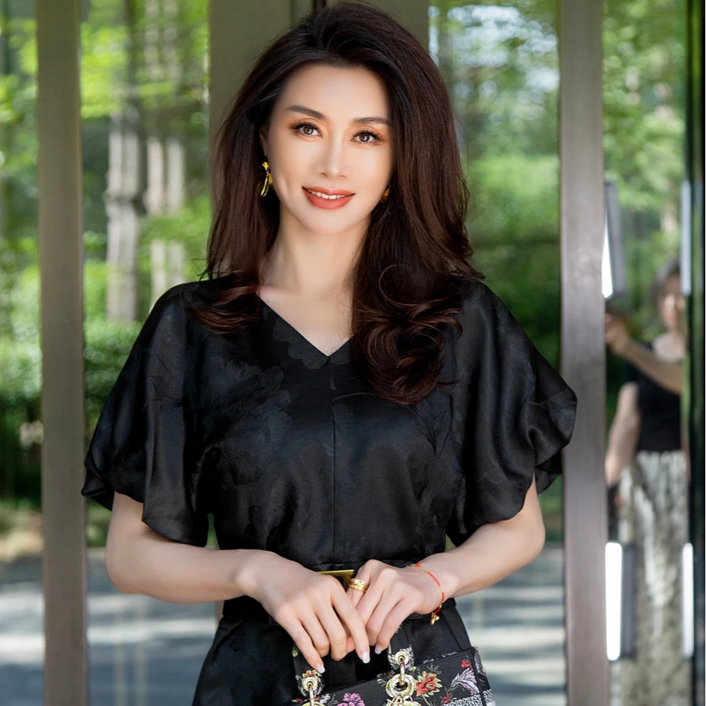 EDFNOT/杨红霞汝意WY香云纱黑底绣球花连衣裙2304-6751