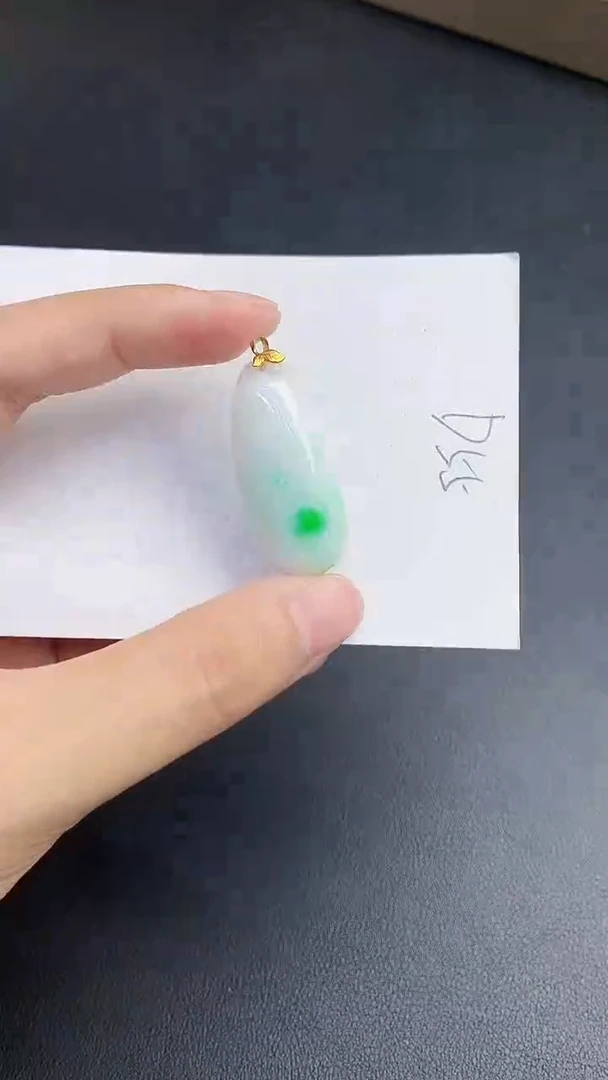 【闪购商品】翡翠颈饰18K金镶嵌0000000000