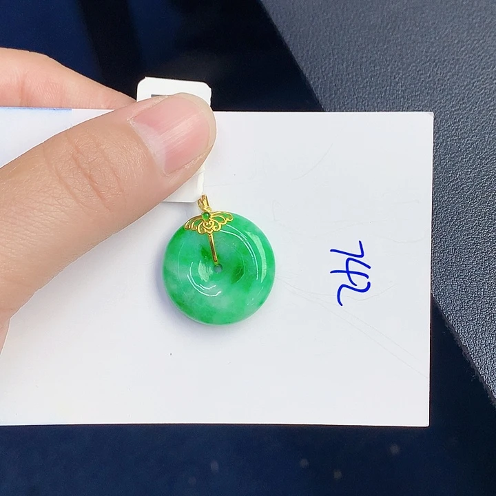 【闪购商品】翡翠颈饰18K金镶嵌000000000