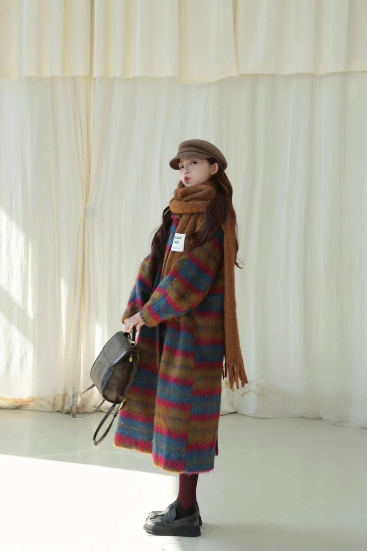 （青）复古彩色格纹长款毛呢大衣2310XHWT0042韩版千鸟格冬季时尚