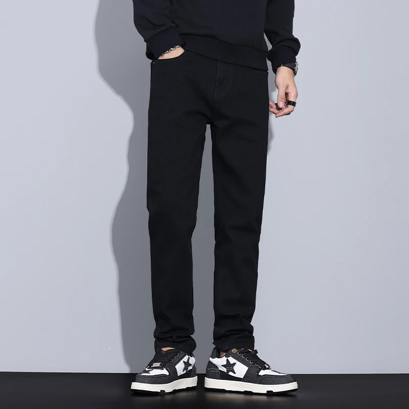 秋季牛仔裤男款2025新款纯黑色修身直筒男士休闲潮牌潮流弹力裤子