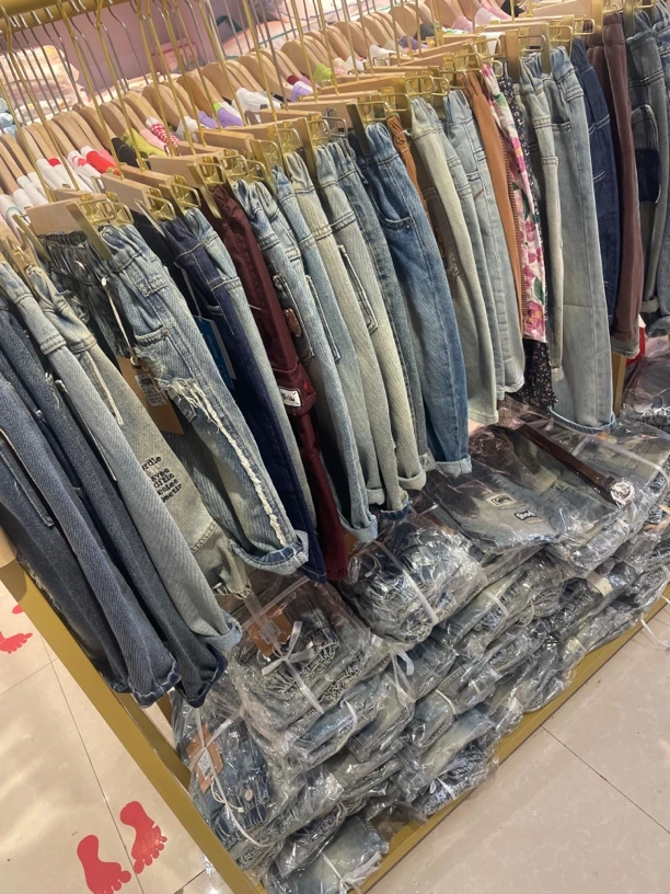 裤子春秋夏装时尚儿童牛仔裤童装