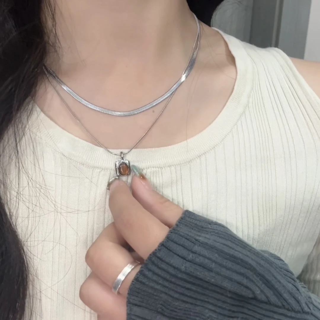 不锈钢项链 美拉德双层虎眼石冷淡风百搭蛇骨链甜酷颈链锁骨链