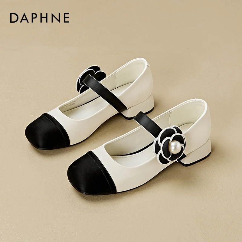 达芙妮法式玛丽珍鞋气质百搭小皮鞋秋季新款粗跟山茶花单鞋女鞋子