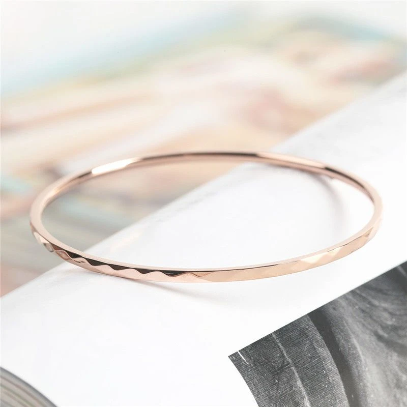 韩版简约满天星手镯女ins网红钛钢玫瑰金不掉色素圈百搭森系潮