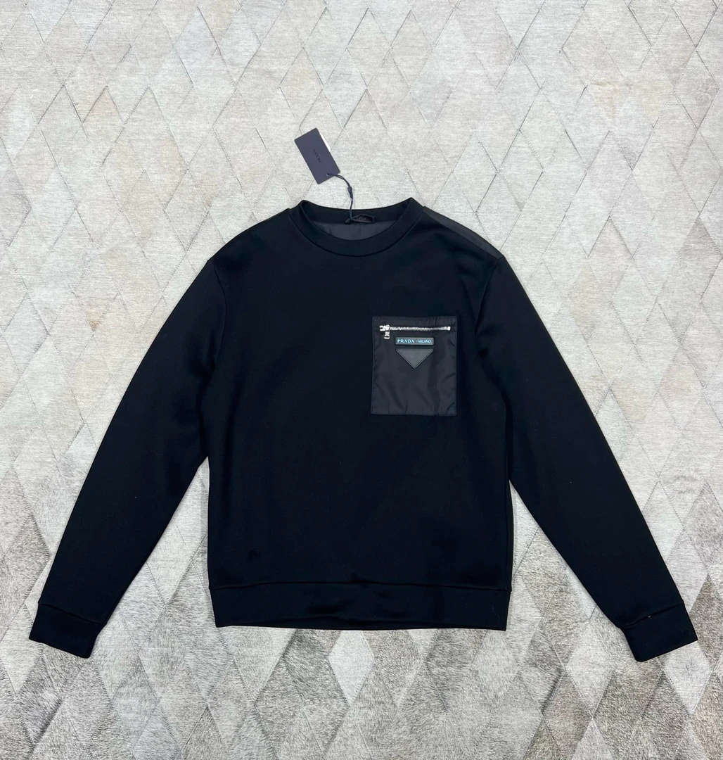 全新未使用 Prada/普拉达 128812 卫衣三件标黑色长袖卫衣
