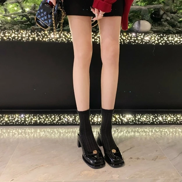 大叔工厂店女鞋~精致山茶花方圆头粗跟增高一脚蹬乐福小皮鞋新款