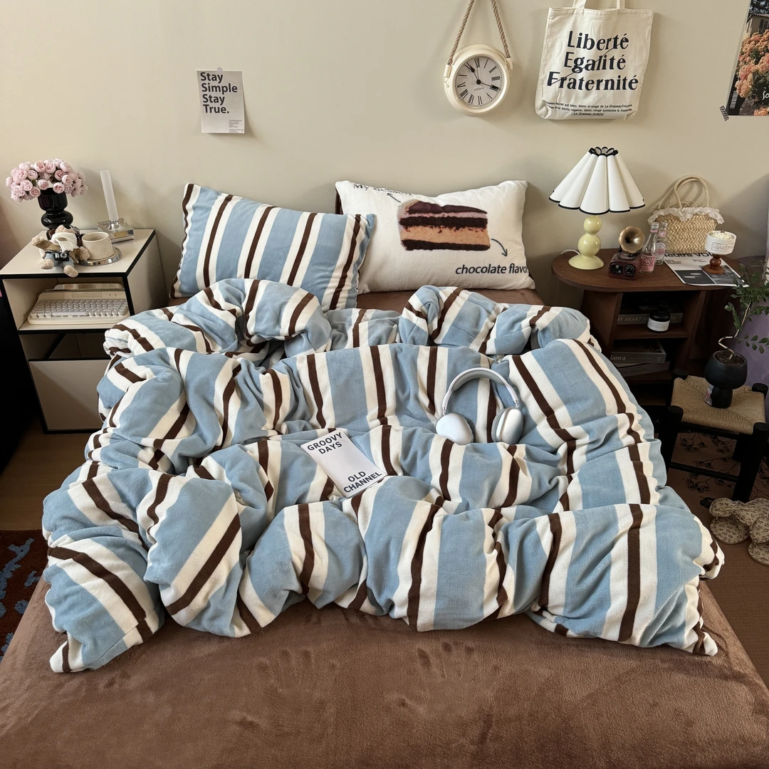 秋冬新款牛奶绒 ins甜酷混搭条纹四件套学生宿舍三件套简约个性