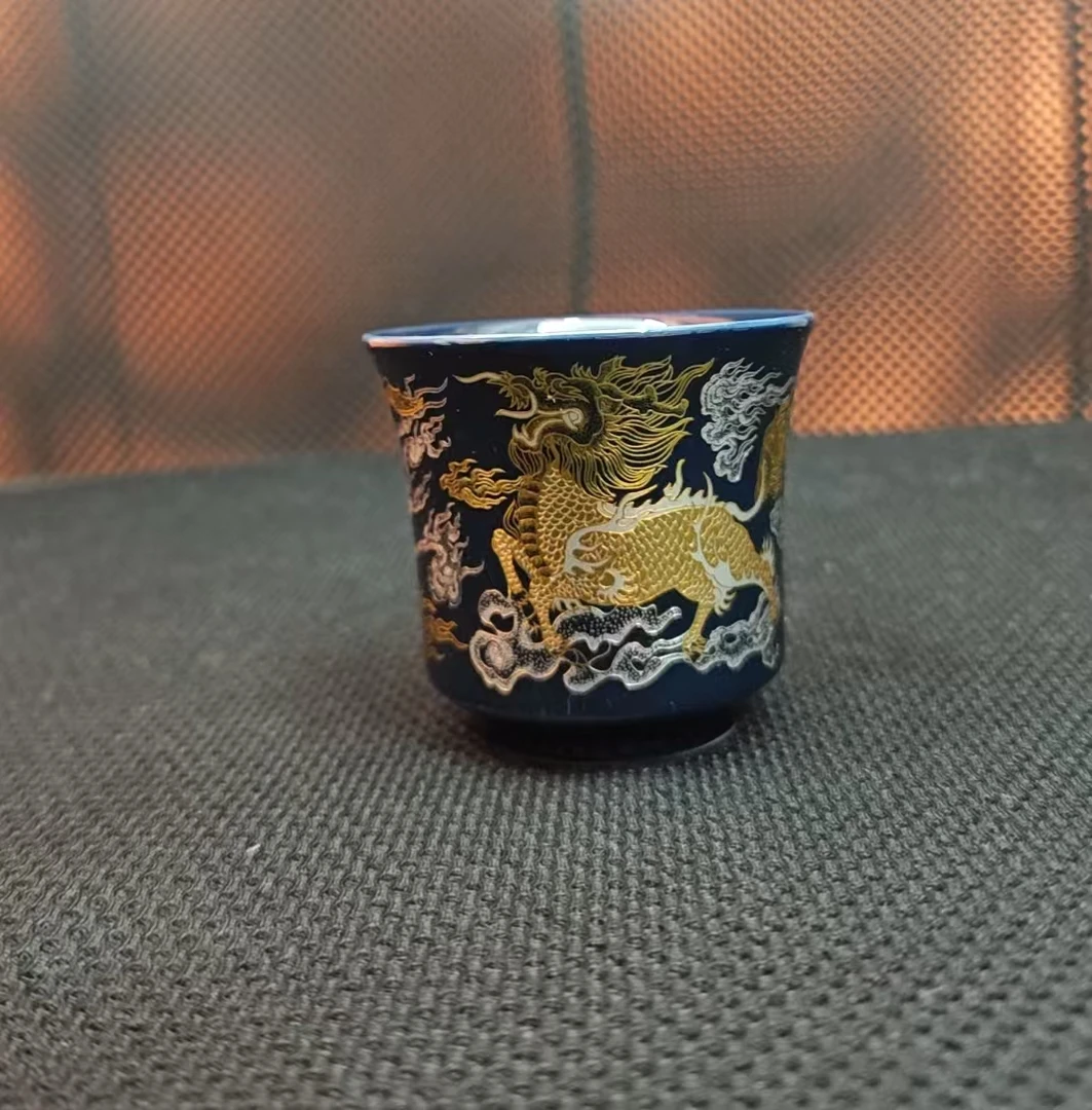 国宝窑祥云麒麟主人杯