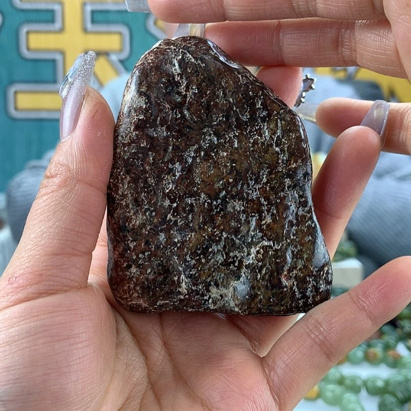 【闪购商品】岫岩河磨玉（透闪石质玉）原石未镶嵌