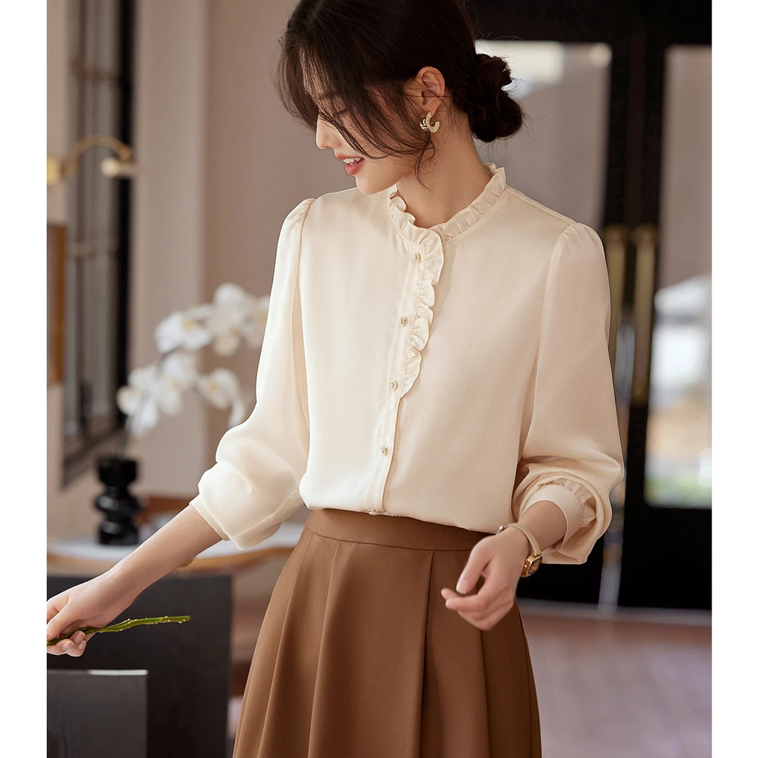 XWI/欣未2024春新款时尚简约休闲气质优雅通勤木耳边装饰雪纺衬衫