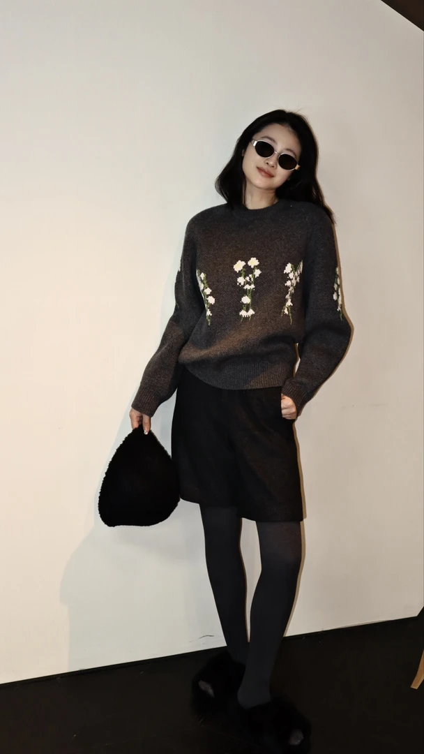 陈妍君【星光铃兰】圆领软糯慵懒风羊毛上衣毛衣CYJ-JJ271-2828