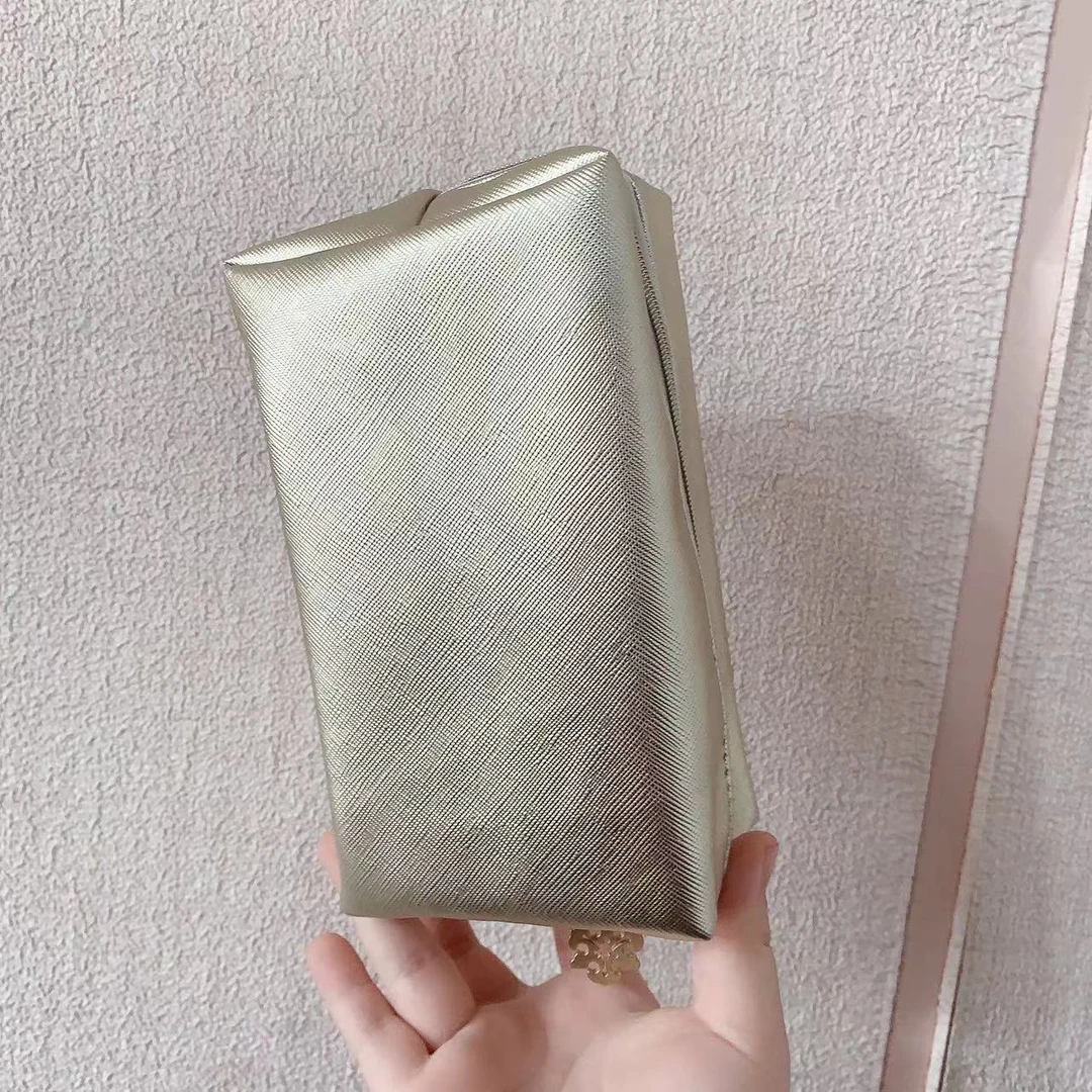 芙蓉肌化妆包金色款