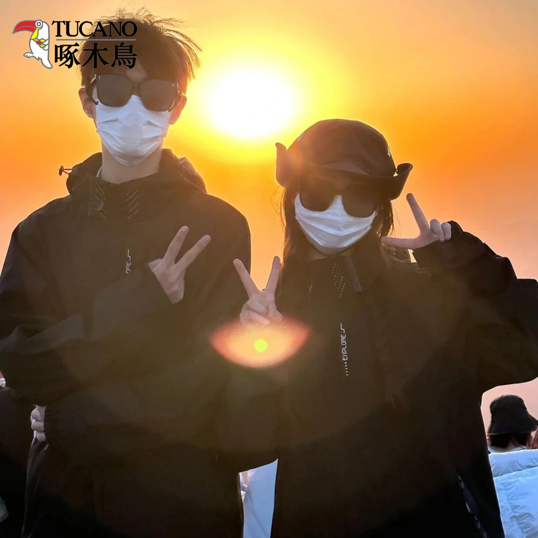 高颜值美式冲锋衣外套男款秋冬防风登山服潮牌户外运动情侣夹克衫