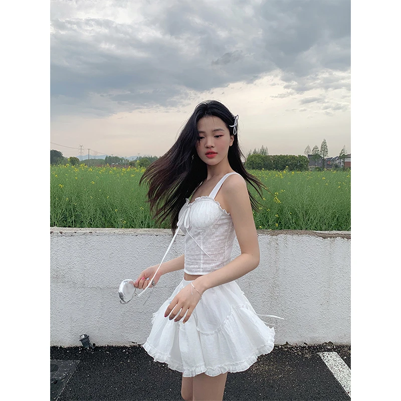 【清清】微醺甜茶 设计感甜美风木耳边修身带胸垫吊带背心