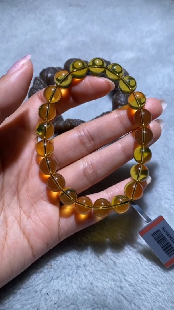 【闪购商品】琥珀裸石未镶嵌6161117-02