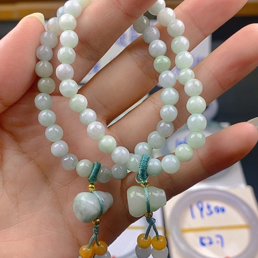 【闪购商品】翡翠手串未镶嵌多样性发货