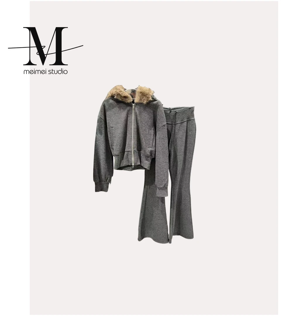 新款设计师经典时尚两件百搭气质冬季连帽毛毛套装1031-31261862