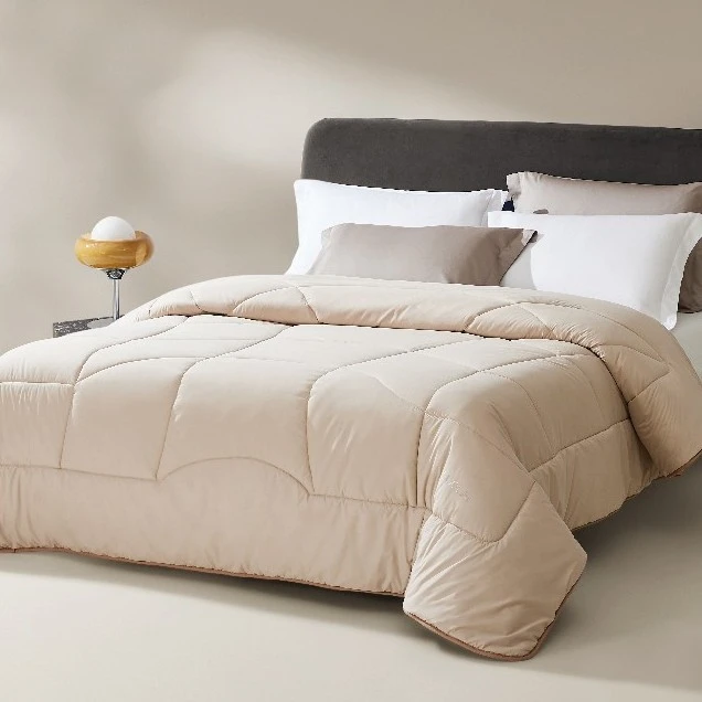 A类羊毛二合一亲肤磨毛吸湿柔丝冬被羊毛被被子床上用品被芯加厚