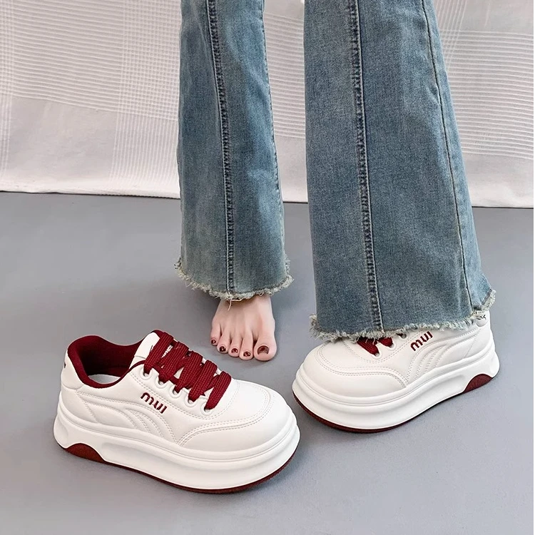 时尚小白鞋女2025春秋季新款厚底增高休闲百搭面包鞋老爹运动板鞋
