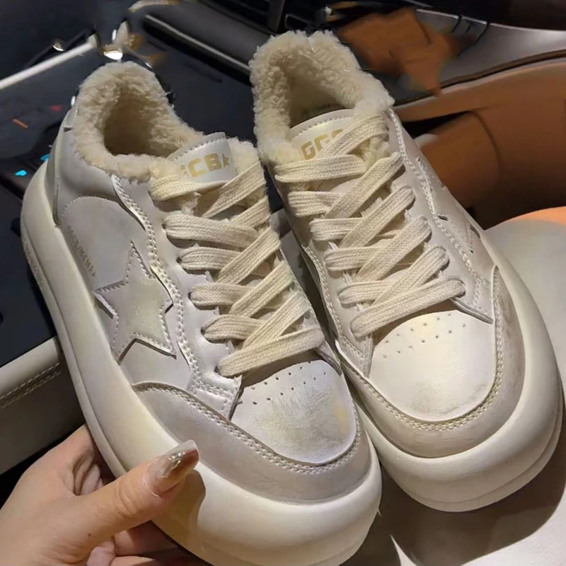 2024秋季新款时尚系带运动鞋厚底高跟厚底百搭运动休闲女加绒棉鞋