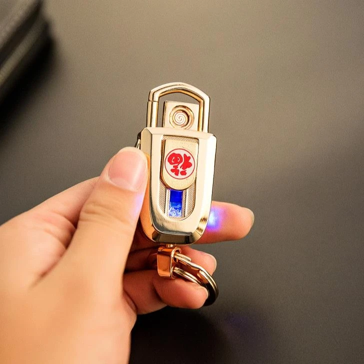 新潮流多功能腰挂件创意礼品钥匙扣男士充电打火机送礼男友