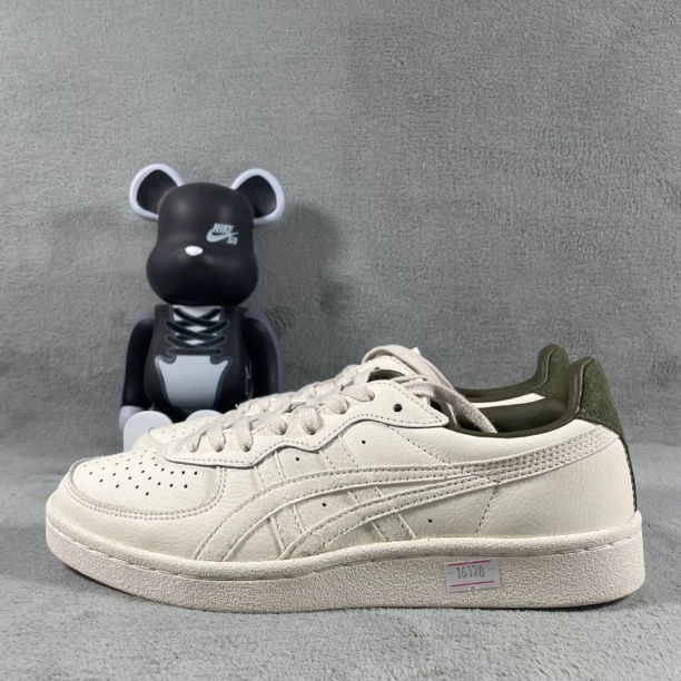 二手39.5码 Onitsuka Tiger GSM 耐磨 休闲鞋 白 无盒 公价709