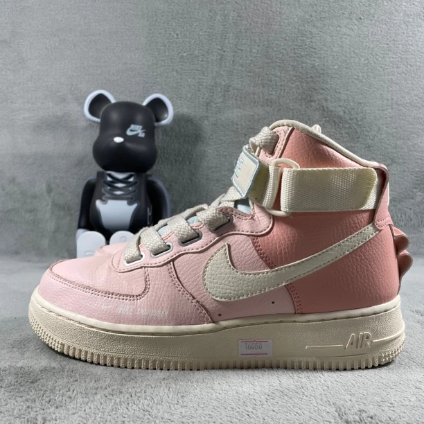 二手38.5码 Nike Air Force 1板鞋 粉色 无盒公价1499