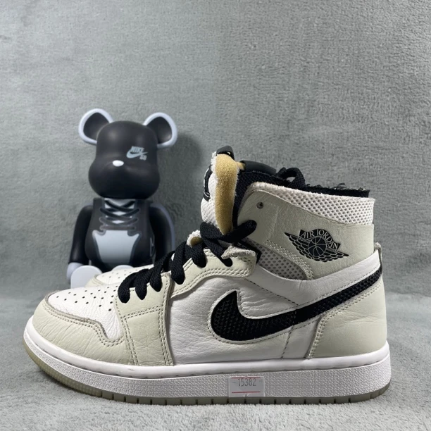 二手36.5码 Air Jordan 1 休闲鞋 米白 帮面黄渍 无盒公价749