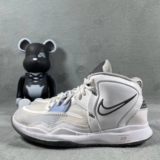 二手37.5码 Nike Kyrie Infinit 篮球鞋 白 裂皮剐蹭黄渍 公价947