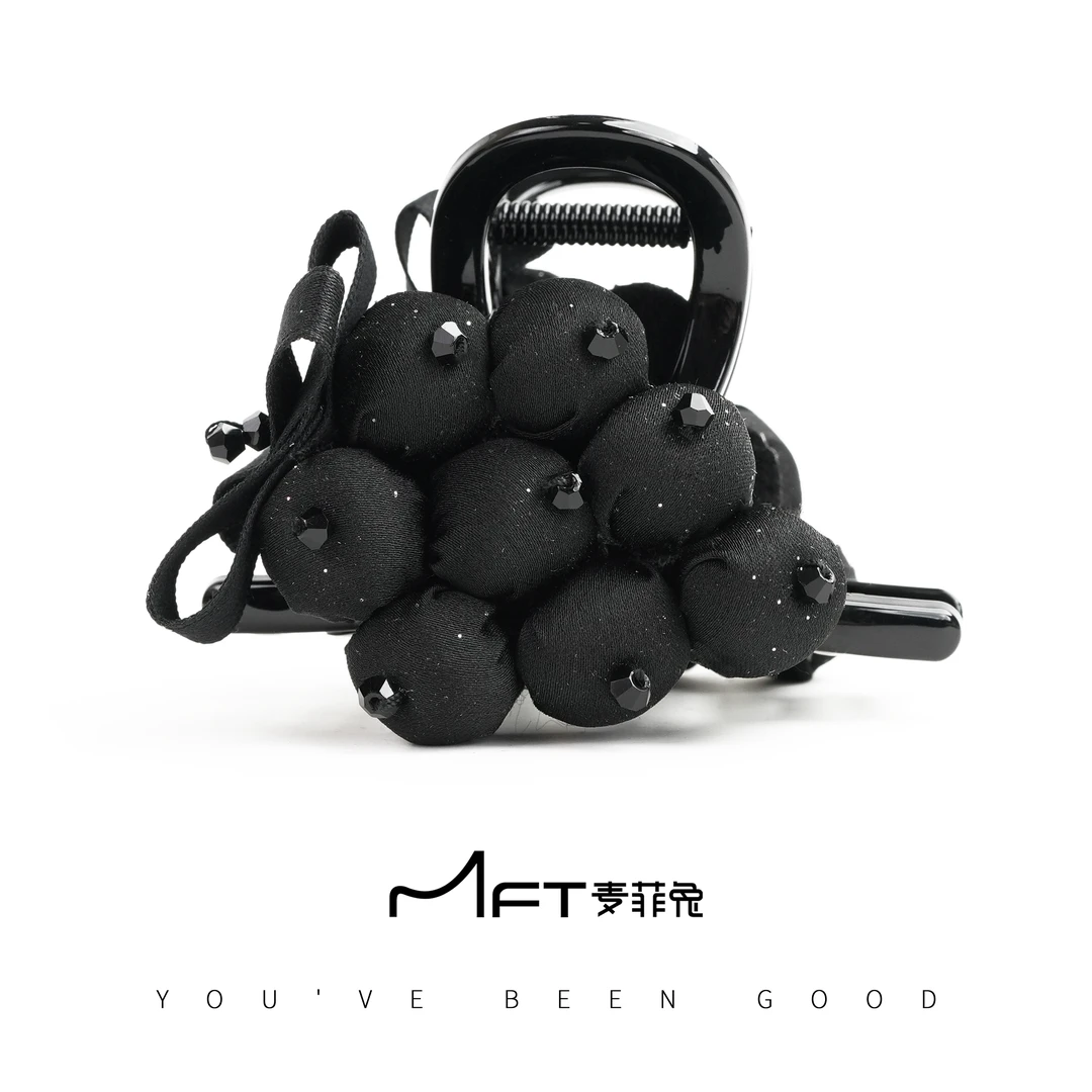 【葡萄抓夹】简约黑色高级感鲨鱼夹秋冬新款时尚发饰女24103053A