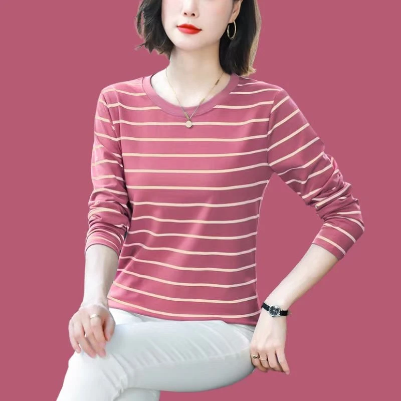 春秋季圆领条纹女士秋衣棉质长袖t恤大码宽松外穿洋气内搭打底衫