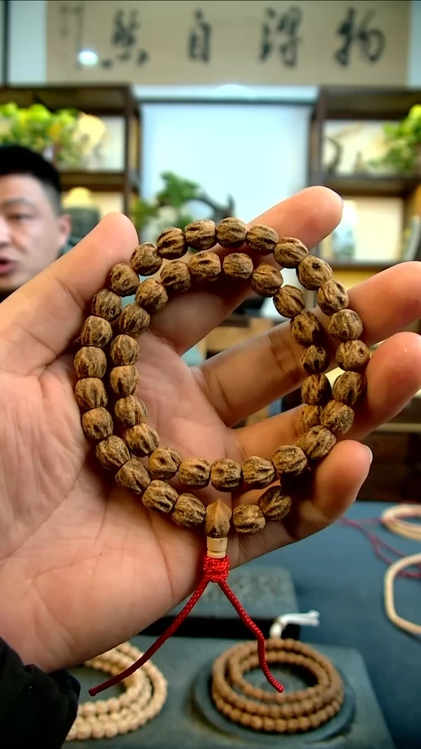 【闪购商品】柏香籽/百香籽手串红牙手持8