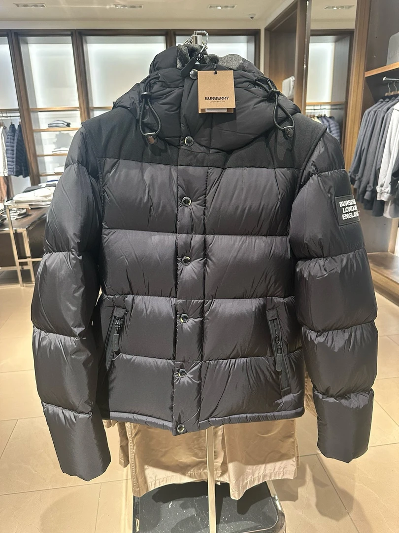未使用 BURBERRY/博柏利 巴宝莉男款帽子格纹袖子可拆羽绒服
